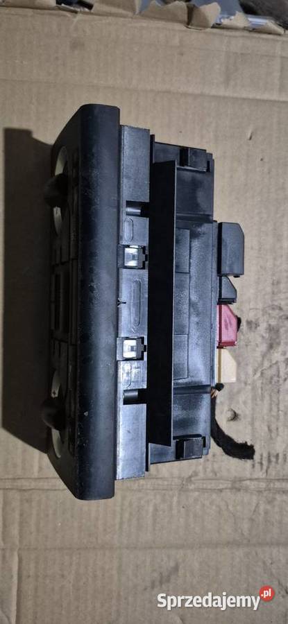 Panel nawiewu climatronic Audi A3 8P Panele sterowania, przełączniki pomorskie Słupsk