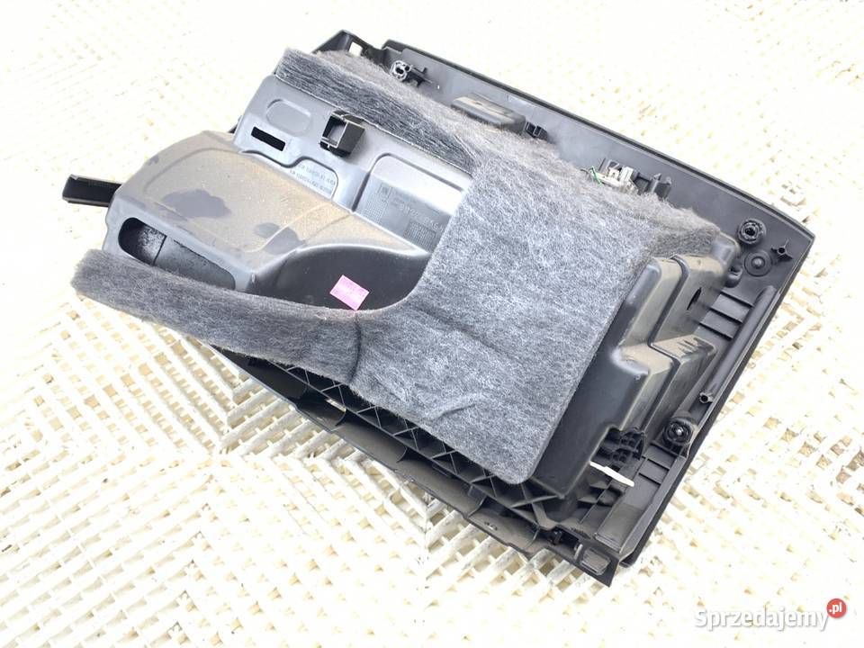 SCHOWEK PASAŻERA OPEL INSIGNIA A Kombi 0817 Schowki, półki Schowki, półki sprzedam