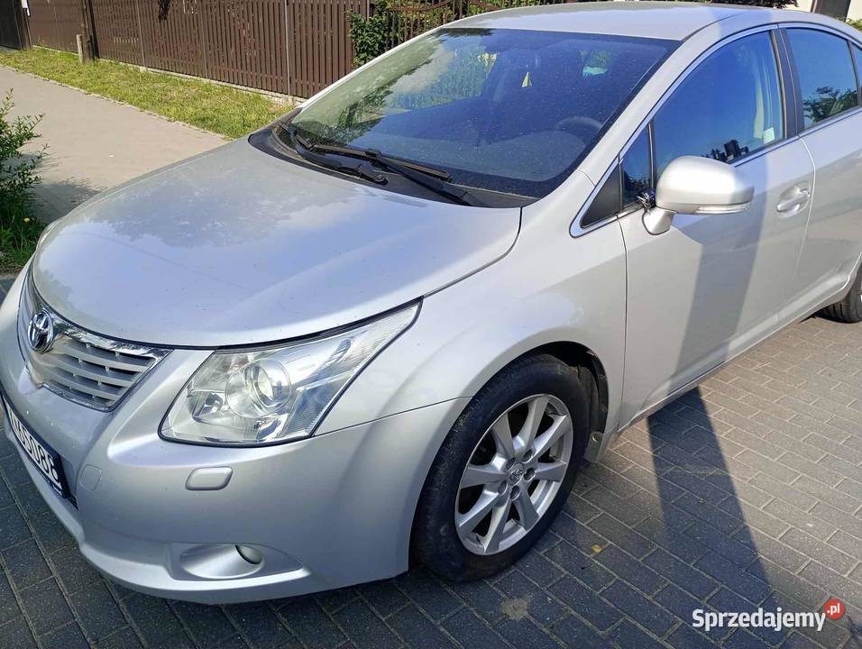 Sprzedam TOYOTĘ AVENSIS Najbogatsza wersja Łask