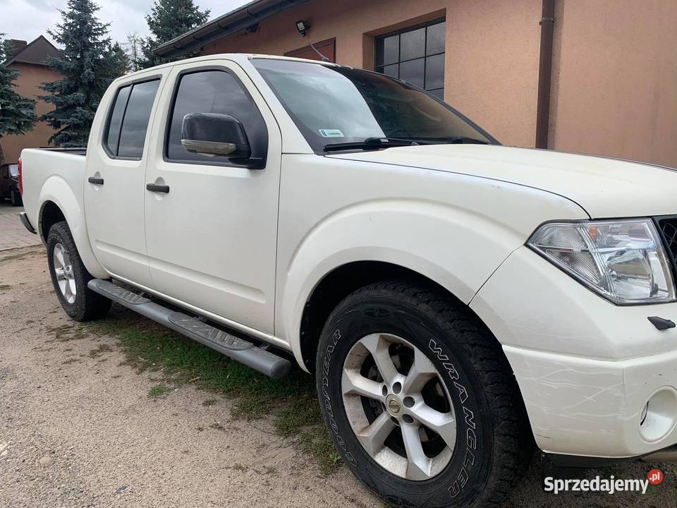NISSAN NAVARA D40 4X4 automatyczna Navara Stargard sprzedam