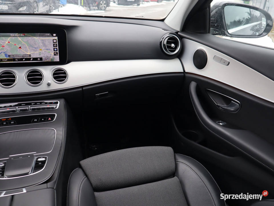 Mercedes E E 220 d ASR (kontrola trakcji) mazowieckie Piaseczno