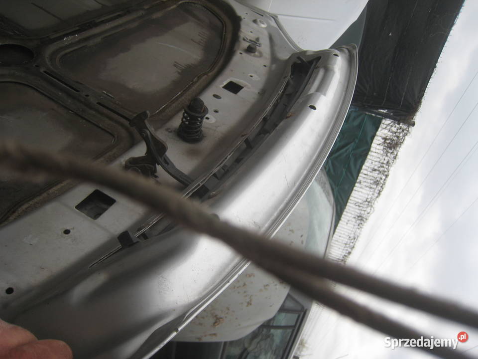 Maska przednia przód srebrna Opel Astra G II Kraków