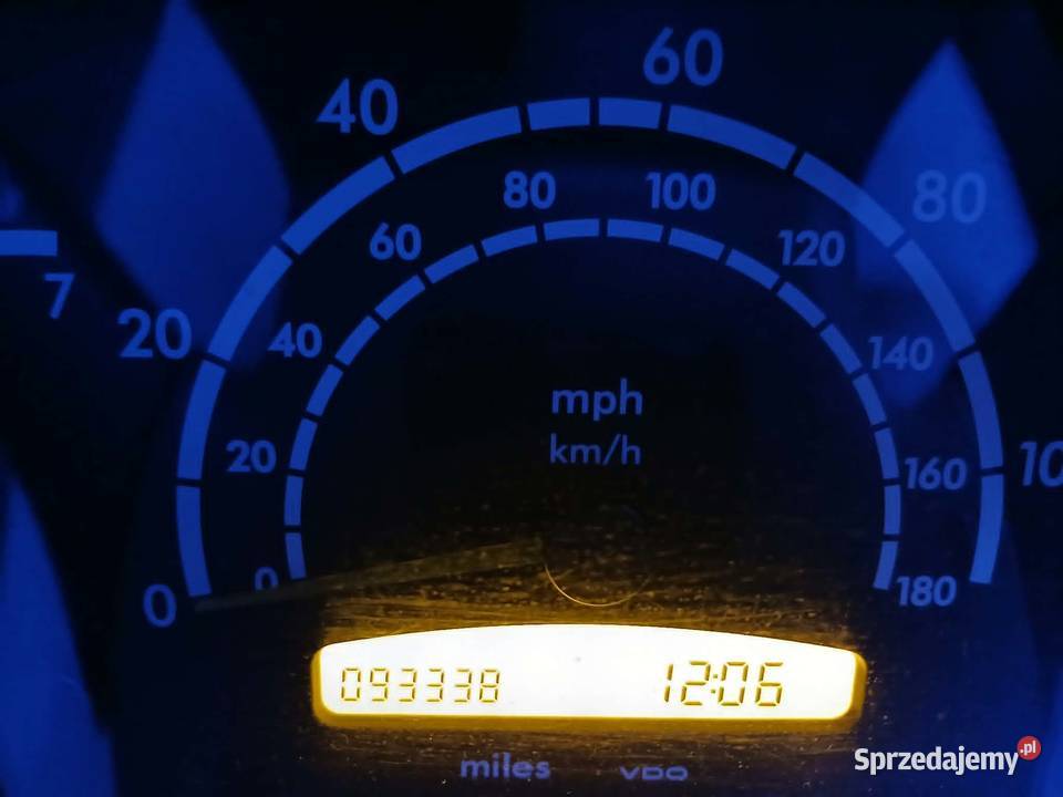 MERCEDES SPRINTER 903 313CDI 2004 ANGLIK nieuszkodzony Kielce sprzedam