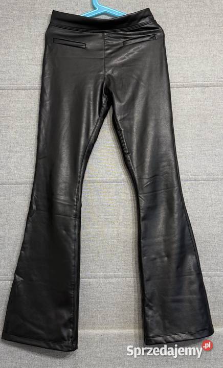 Dziewczęce spodnie dzwony ze skórzanym efektem Żyrardów