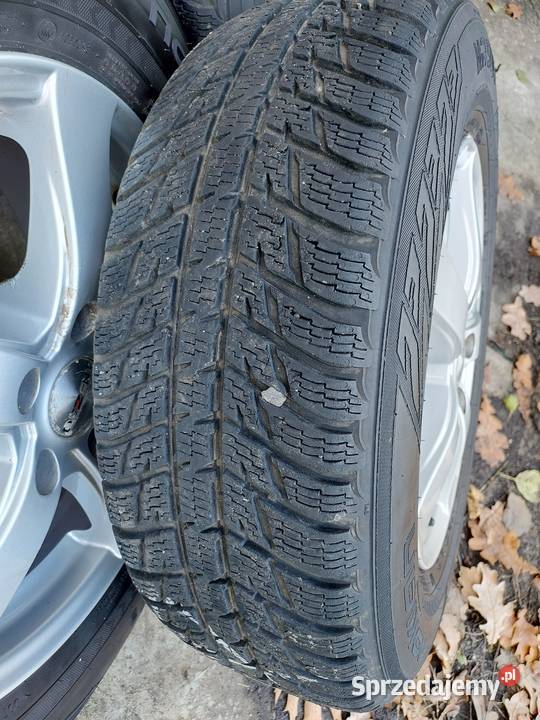 Alufelgi z oponami zimowymi Nokian do Hyundaya Średnica 16" Samochodowe Felgi