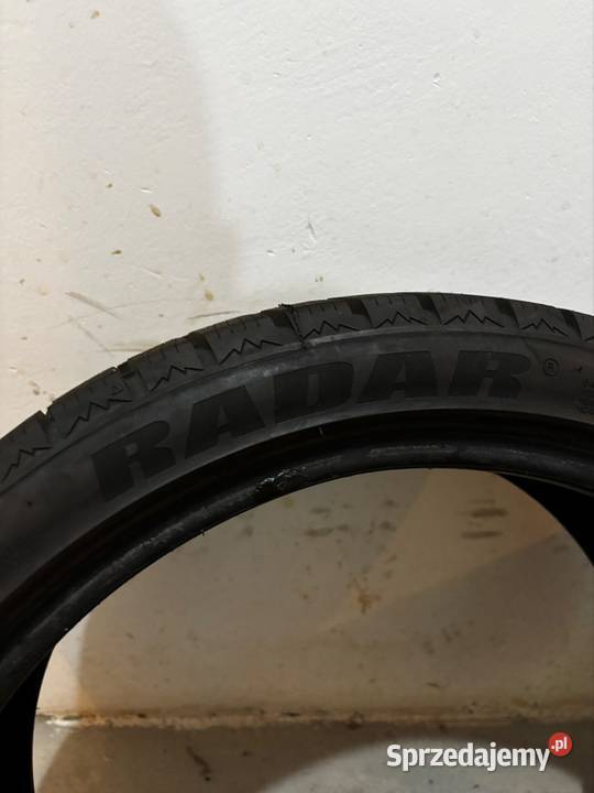 Sprzedam komplet opon zimowych 2254018 225 Szczecin