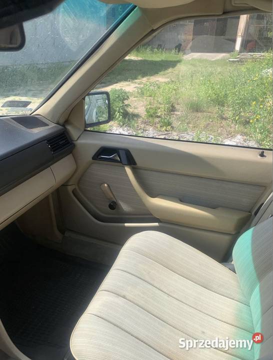 MercedesBenz w124 25 diesel 2 Rok produkcji 1989 sprzedam