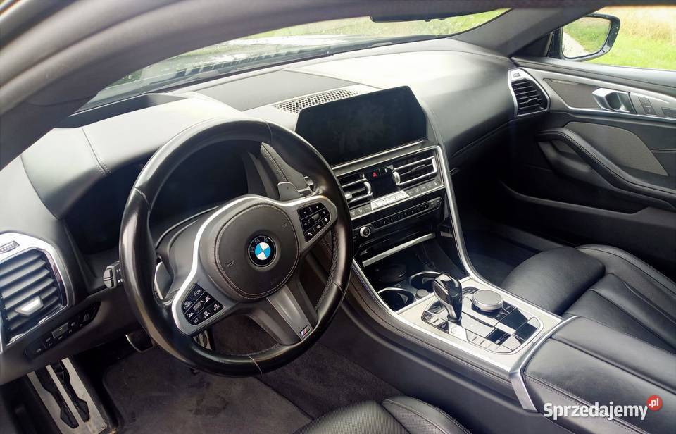 Piękna czarna perełka BMW M850I XDRIVE produkcji Bielsk