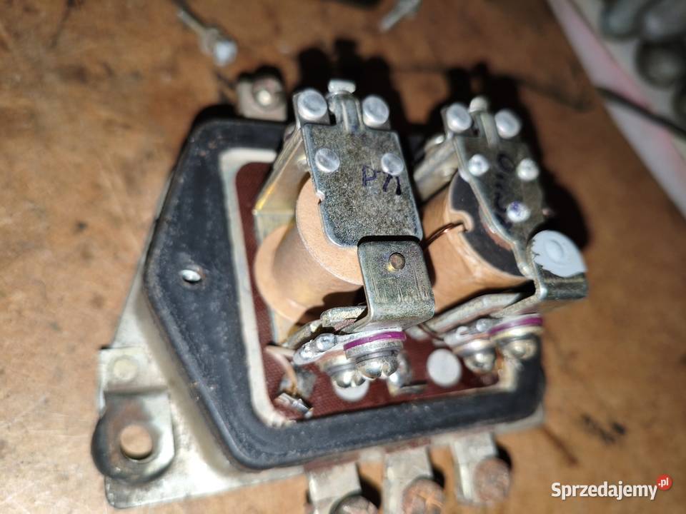 Oryginalny regulator napięcia PP 330 12v Dniepr Regulatory napięcia Leszno sprzedam