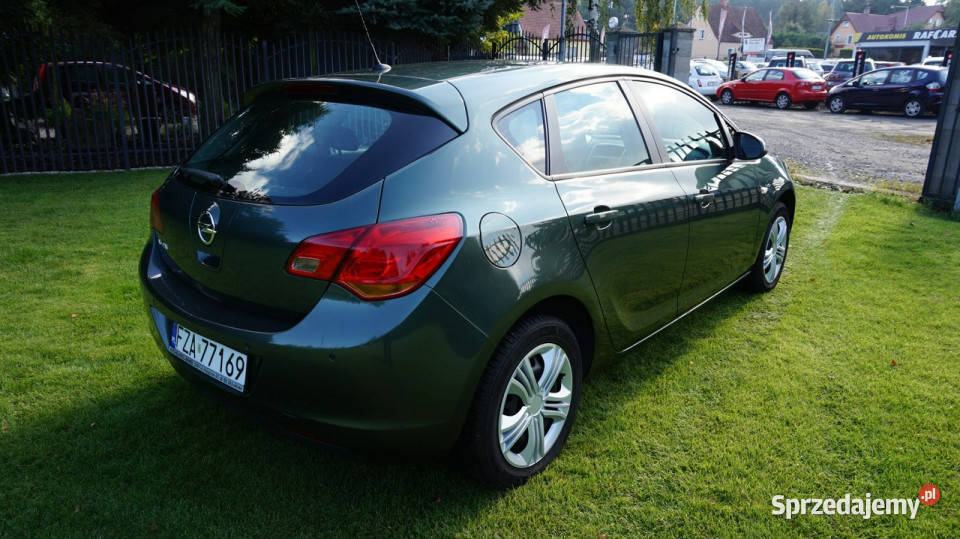 Opel Astra zarejestrowany ubezpieczony Gwarancja 116KM Zielona Góra