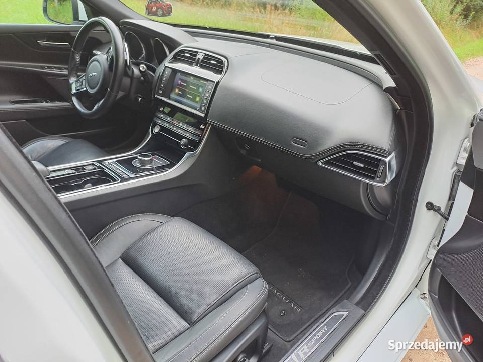 Jaguar xe 25t R Sport benzyna tempomat Mińsk Mazowiecki