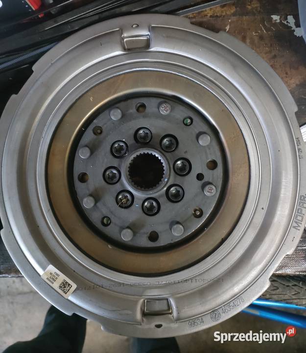 Oryginalny dwumas 15TSI FiatAlfa osobowe Sprzęgła i elementy małopolskie Wieprz