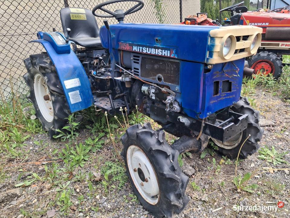 Mitsubishi D1450 4x4 Konary