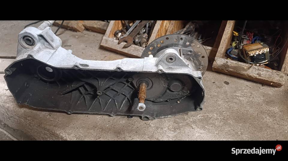 Lewy karter Yamaha aerox Skrzynia biegów bezstopniowa Mielec