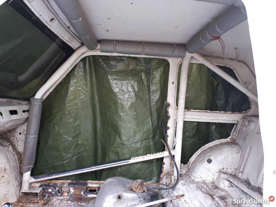 Klatkę bezpieczeństwa do 126p Rok produkcji 2003 Tarnów