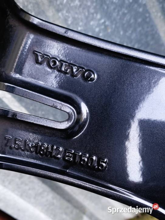 Koła 18 VOLVO XC40 RDESIGN ORYGINAŁ ALU FELGI sprzedam