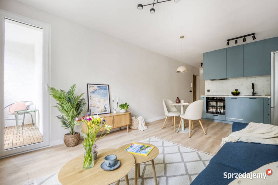 3 pokoje 474 m generalnym remoncie 2 balkony mazowieckie Warszawa