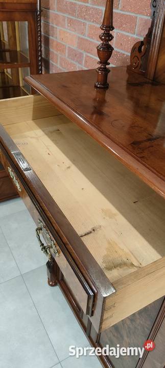 Piękna bieliźniarka eklektyczna antyk Łagów