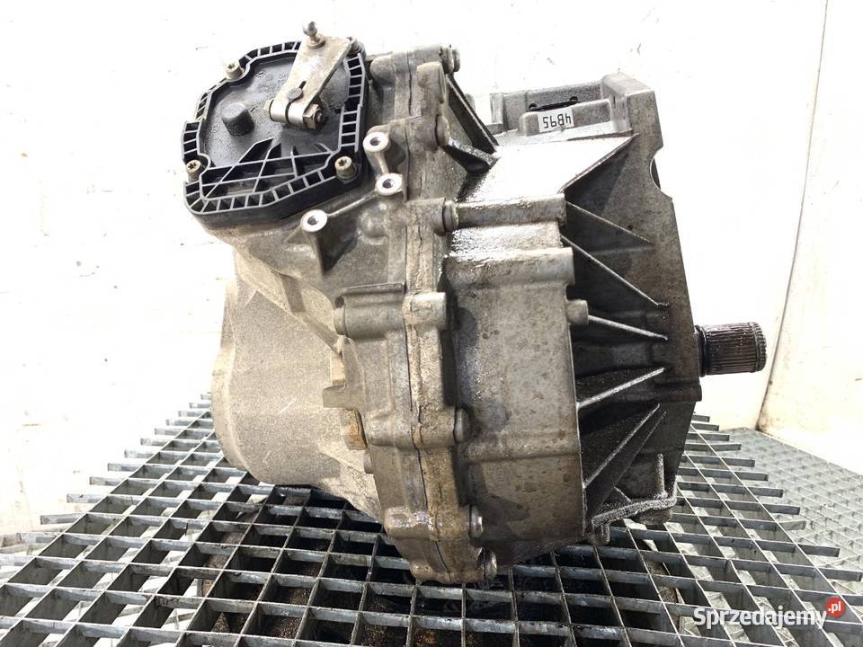 SKRZYNIA BIEGÓW VW TOURAN URK 15 150