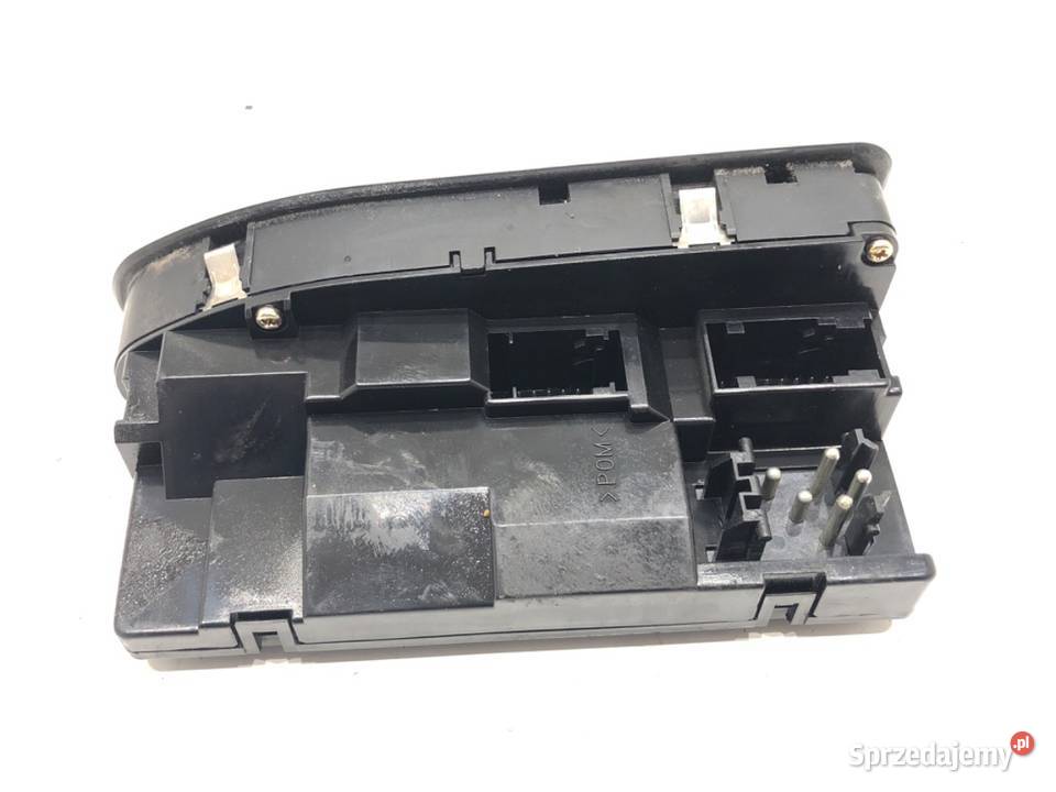 PRZEŁĄCZNIK SZYB BMW E39 8368966 9503 Hatchback