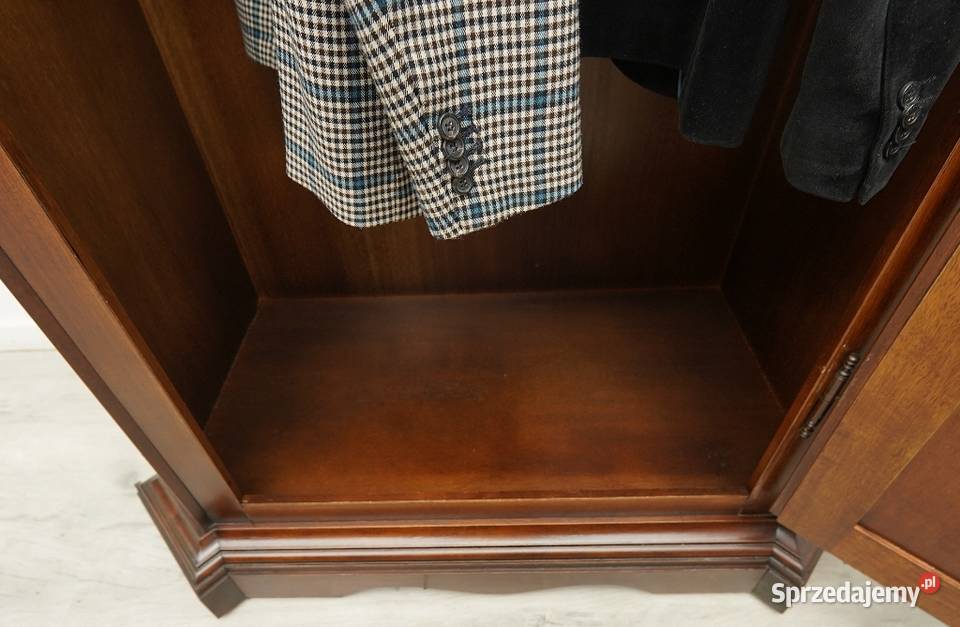 Stylowa intarsjowana szafa z kwiatowym motywem Jerka