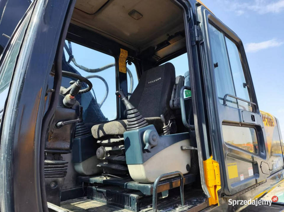 kołowa Hyundai R2107 2023 Hyundai R210W7 KOPARKA Rok produkcji 2023 Łaziska Górne