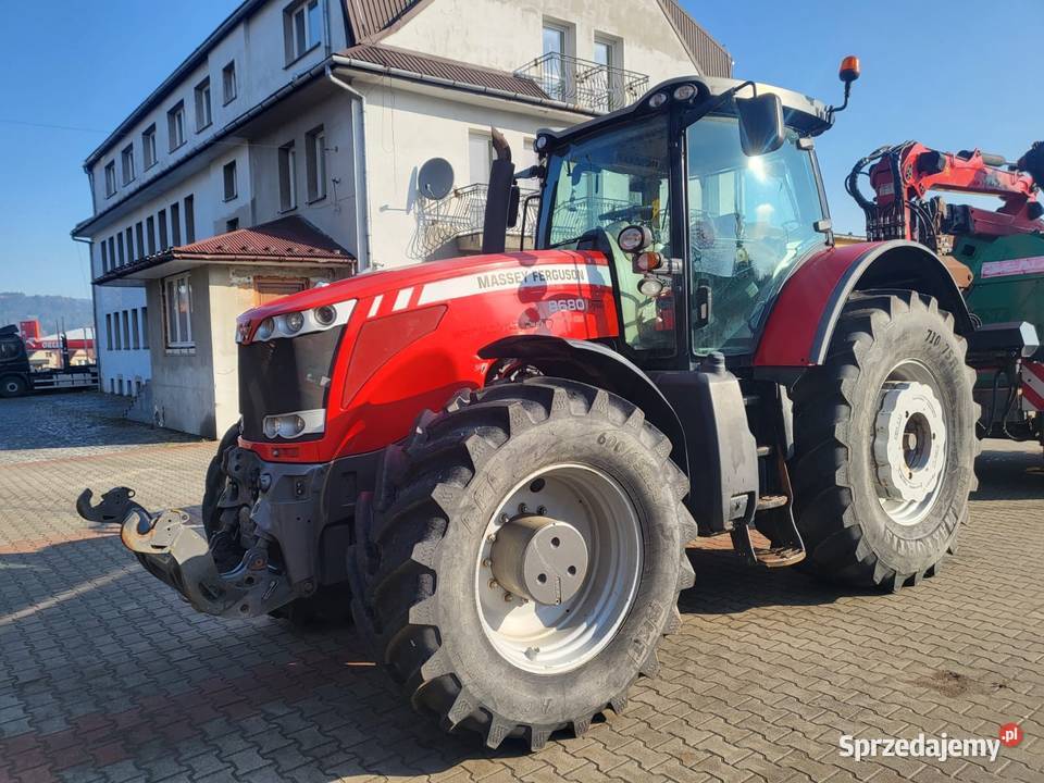 Rębak Jenz 582 z Ciągnikiem Massey Ferguson 8680 sprzedam