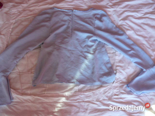 Blekitna bluzka z dlugim rekawem i falbankami podkarpackie Rzeszów