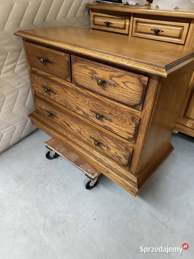 Ładna komoda w kolorze rustykalnym 105 Sławoszewek