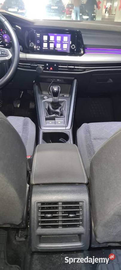 Volkswagen Golf 8 kombi Rok produkcji 2021 Warszawa
