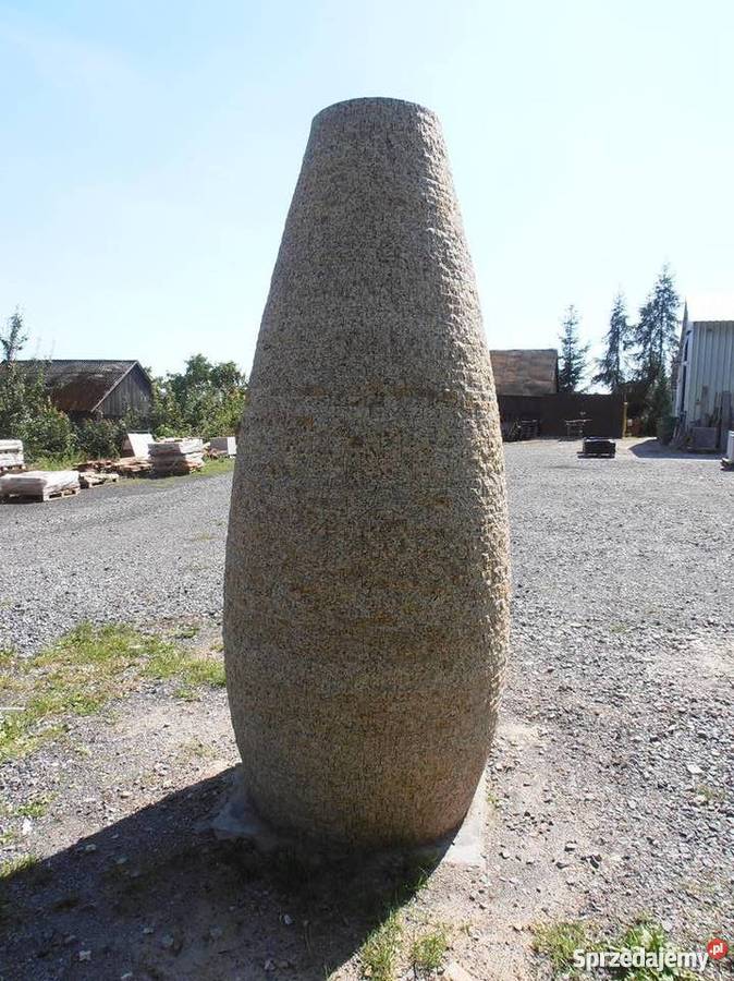 Grill ogrodowy z kamienia granitu Tumlin-Węgle