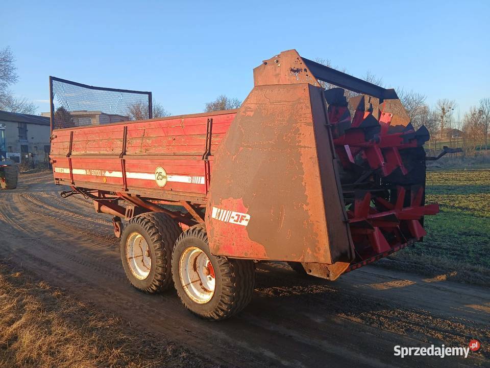 Rozrzutnik JF AV 6000H Tandem 7 ton uszkodzony Starogard Gdański