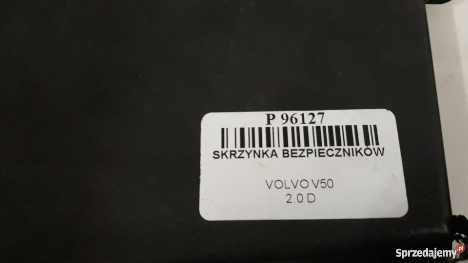 Skrzynka bezpieczników Volvo V50 20D Rok produkcji 2006 wielkopolskie Lusowo sprzedam
