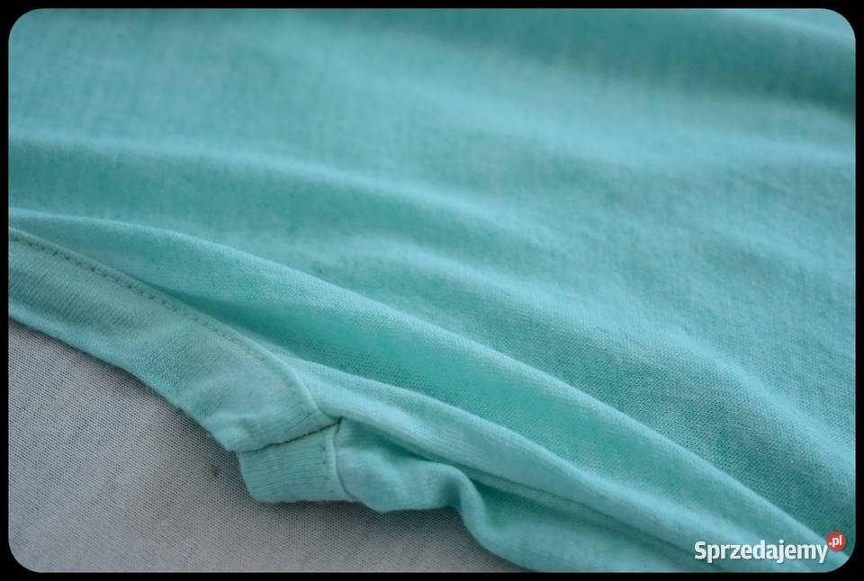 Miętowa bokserka mocno wycięta narzutka bluzka Rozmiar 40(L) Płock sprzedam