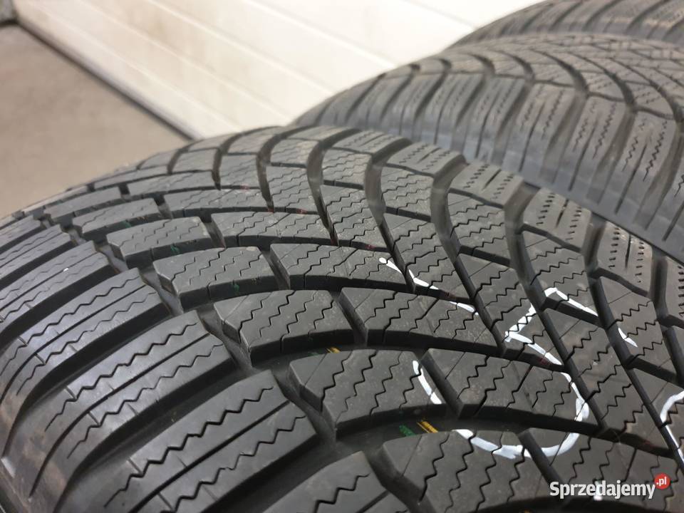4 23555 R18 104H Bridgestone Blizzak LM005 2019r śląskie Katowice