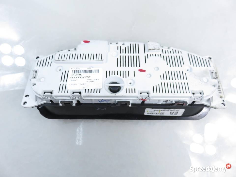LICZNIK NISSAN PATHFINDER R51 40 24810ZP67A osobowe