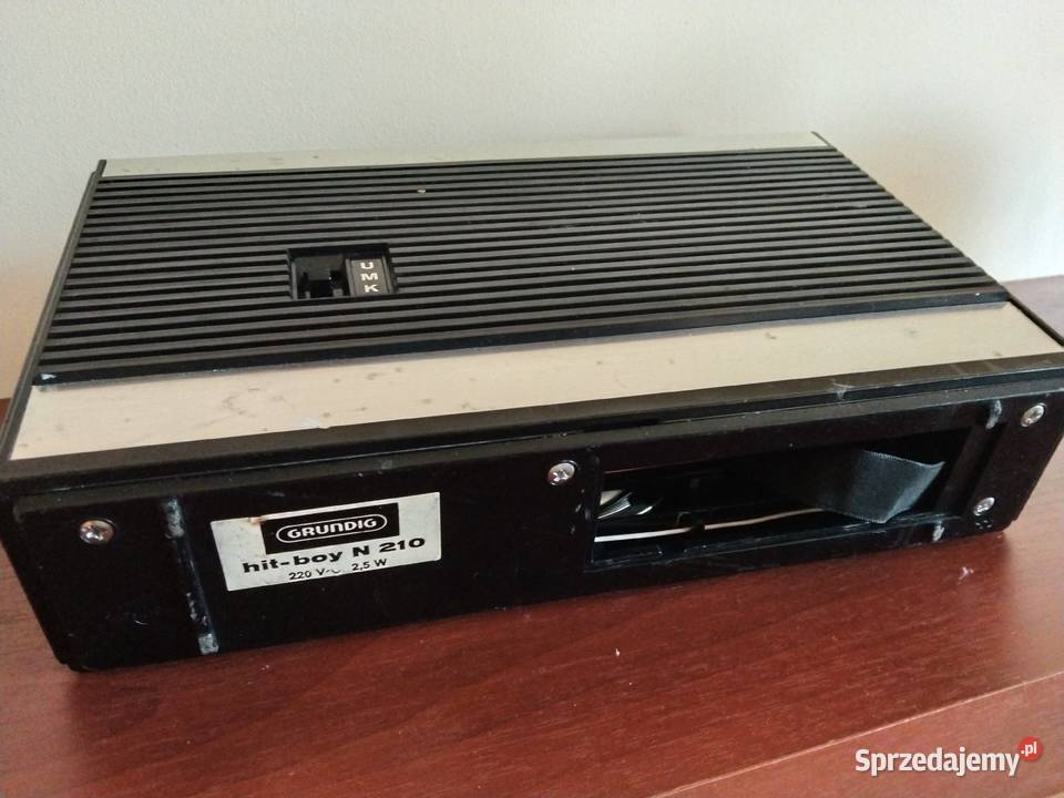 Stare radio GRUNDIG małe