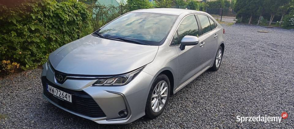 Toyota Corolla XII 15 2022 śląskie Dąbrowa Górnicza