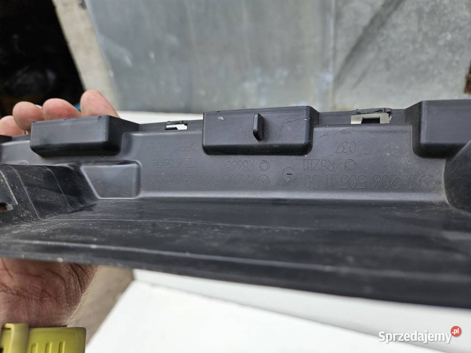 MERCEDES CKLASA W206 KIEROWNICA WLOT POWIETRZA
