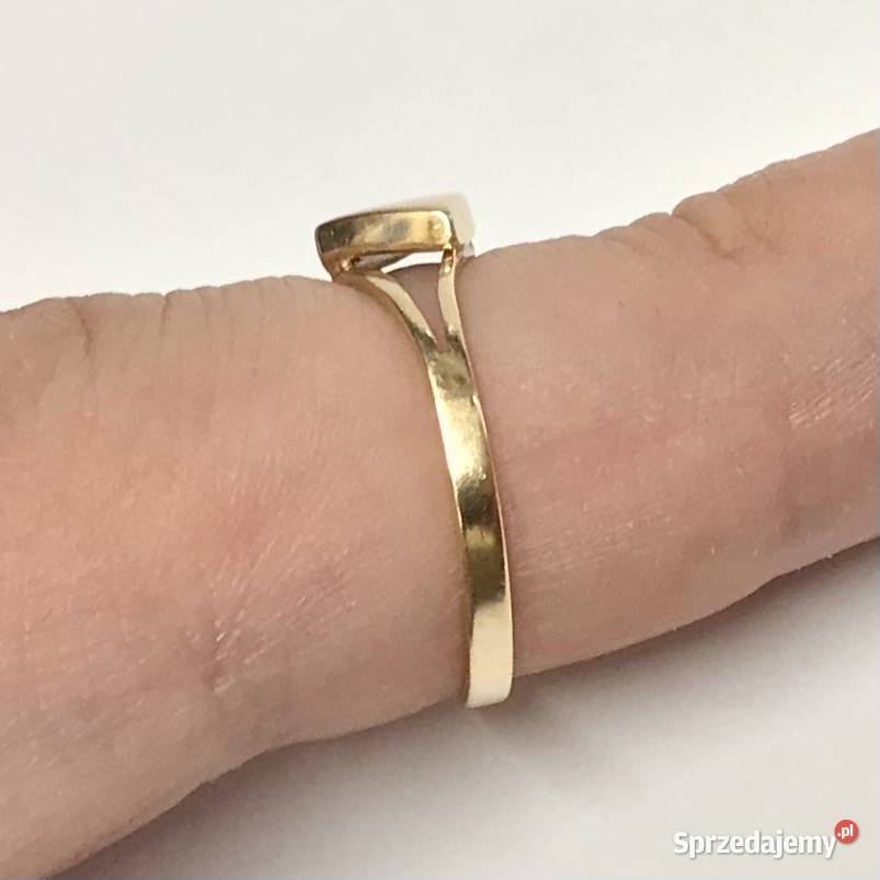 Złoty PIERŚCIONEK 14K damski SYGNET płaski TOP Warszawa sprzedam