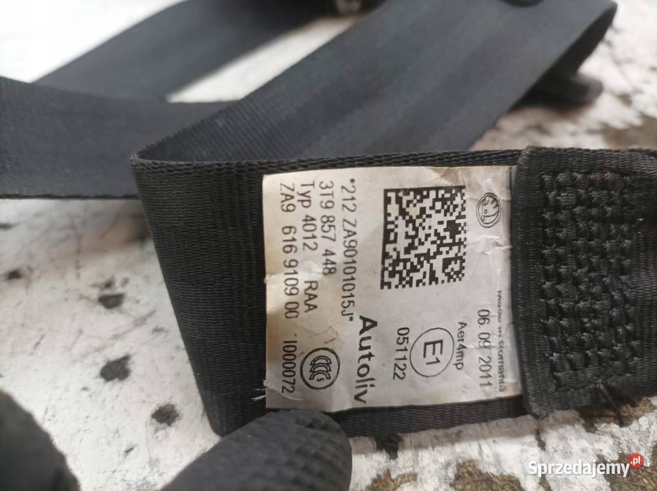PAS BEZPIECZEŃSTWA PRAWY TYŁ KANAPY 3T 3T9857448 Rok produkcji 2011 Pasy bezpieczeństwa sprzedam