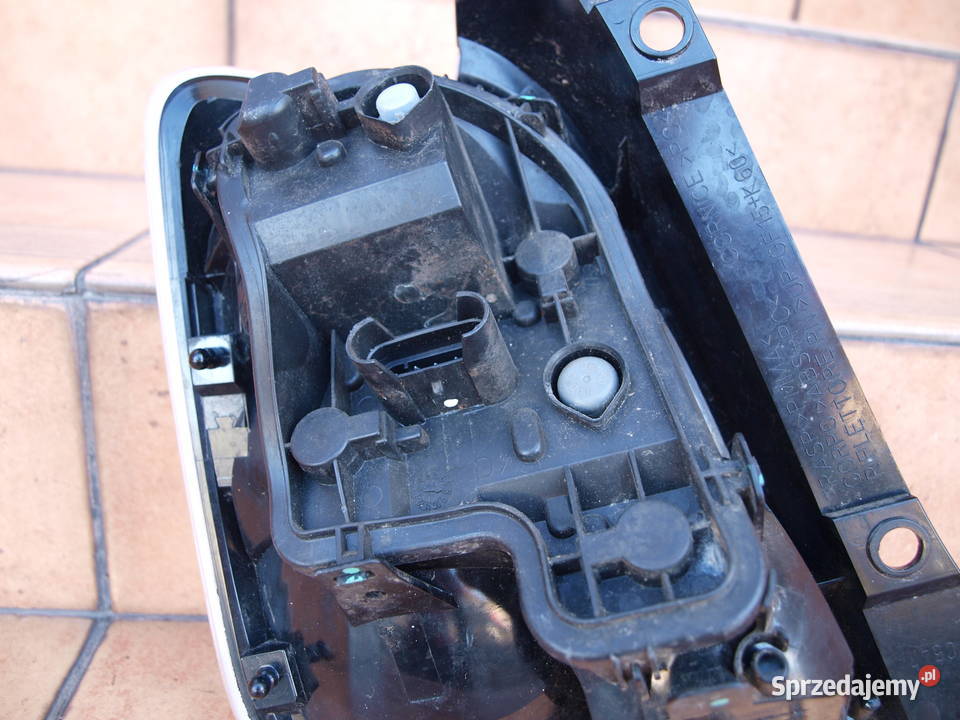 Fiat 500 lampa prawa tył 2007 2015r europa Kalisz sprzedam