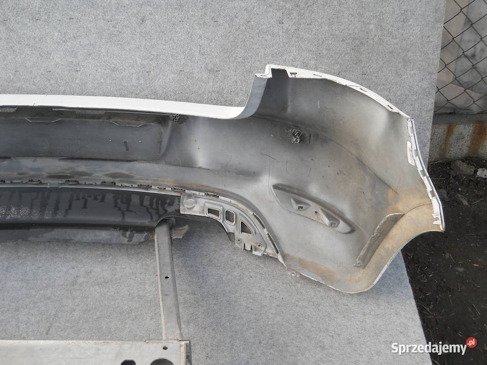 VW GOLF VI ZDERZAK TYLNY TYŁ 5K6 zderzaki Siechnice
