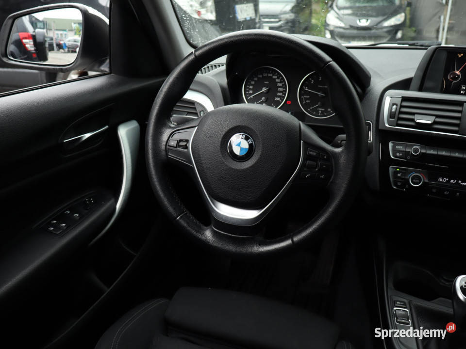 BMW 1 120i światła przeciwmgielne Seria 1
