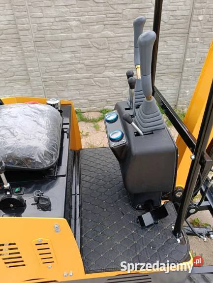 KOOP Nowa mini koparka 1000szybko złączkatrzy Tuchola