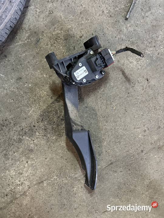 Pedal gazu opel zafira 19 Kęty