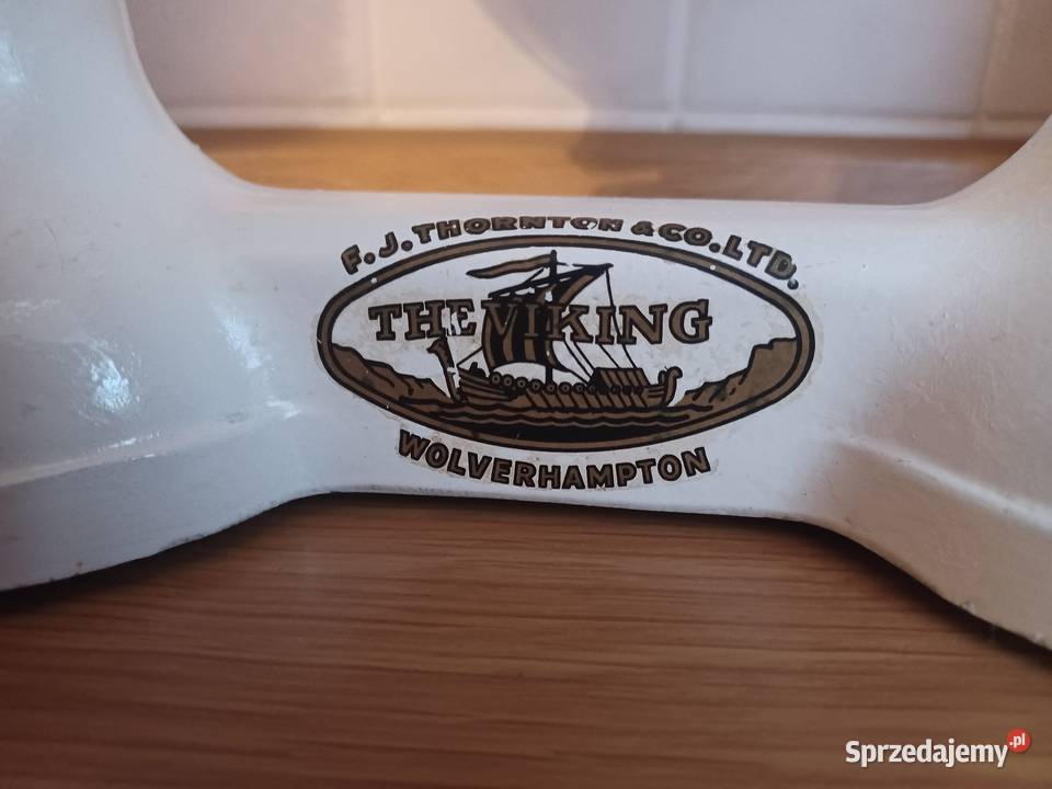 Piękna angielska waga Poznań