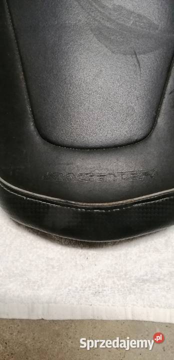 Suzuki GSR kanapa siedzenie bagster Elementy nadwozia Bronów