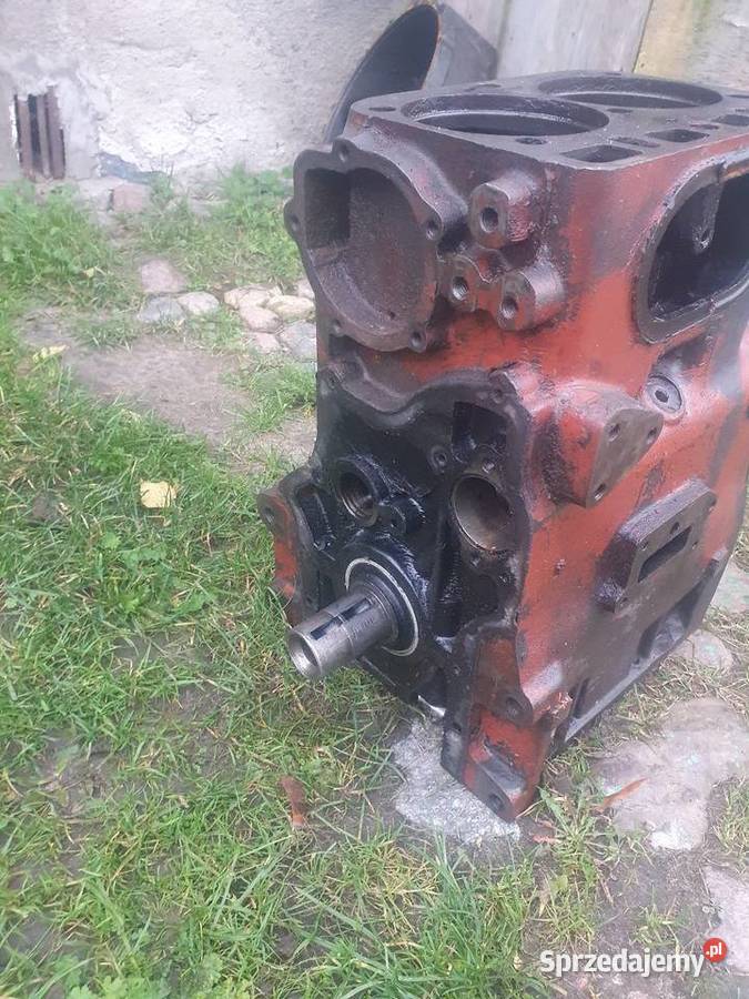 Blok silnika wał korbowy Ursus C328 osiowaniu 3 Silnik i osprzęt Choszczno