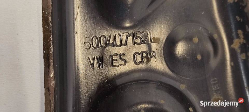 SKODA OCTAVIA III WAHACZ PRAWY PRZÓD 5Q0407152L Półki tylne
